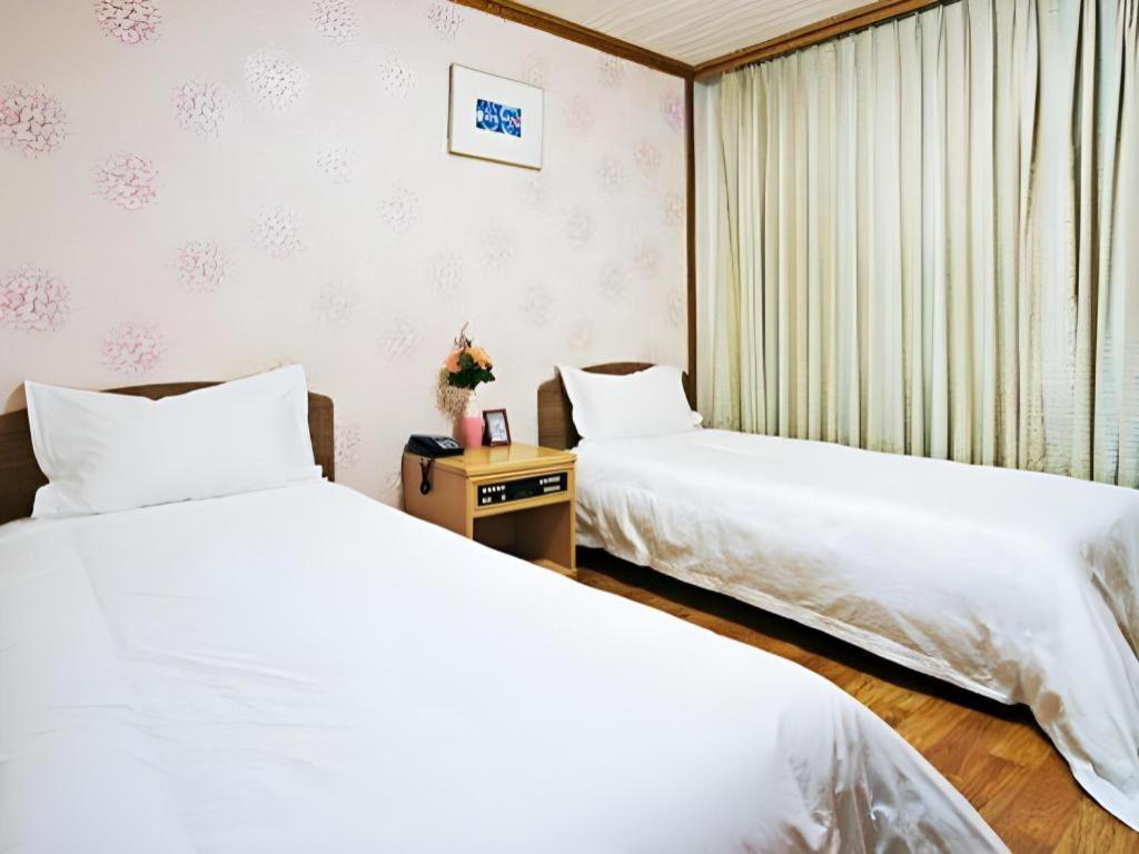 Emerald Hotel Čedžu Exteriér fotografie